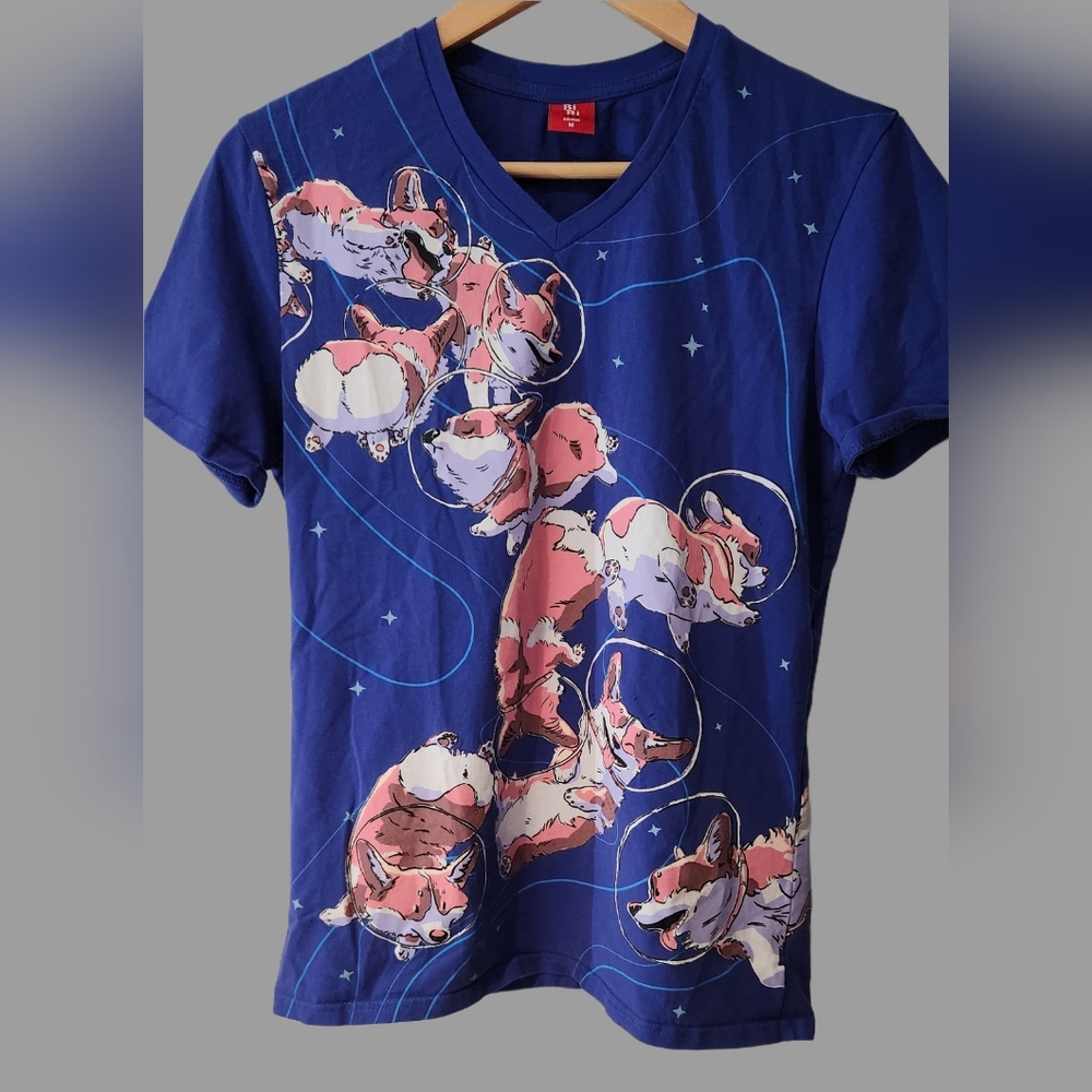 Bibi Sama Corgi In Space Medium Blue‎ and Pink Floral Short Sleeve Tee